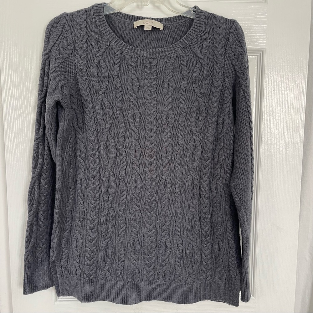 LOFT Cable Knit Crewneck Sweater Gray S Cozy Heritage Coastal Grandma Gorpcore